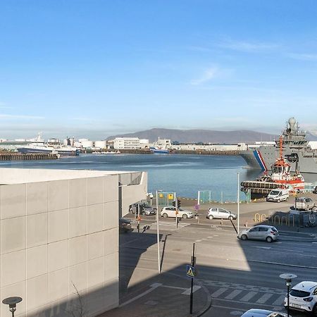 Modern Downtown Apartment - Harbour View Ρέυκιαβικ Εξωτερικό φωτογραφία