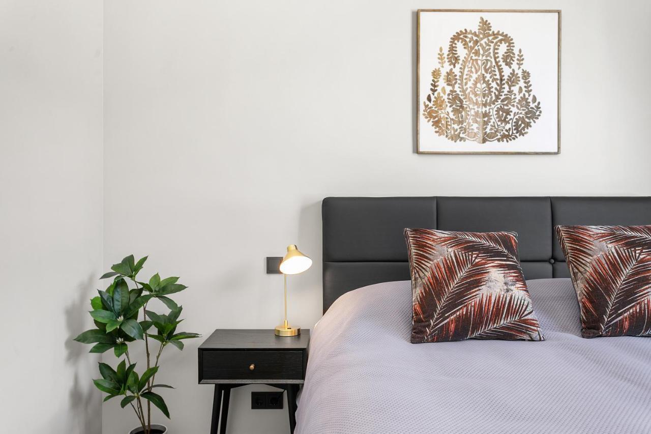 Modern Downtown Apartment - Harbour View Ρέυκιαβικ Εξωτερικό φωτογραφία